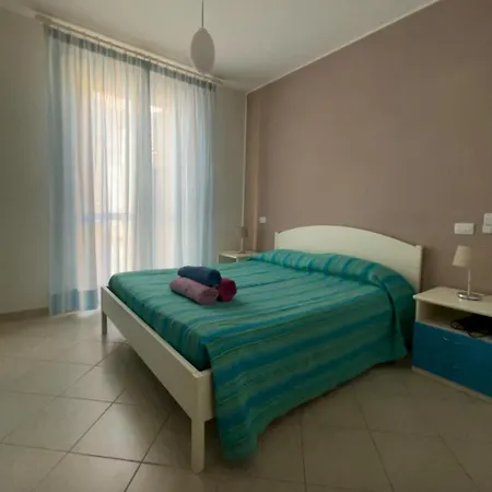 Appartamento Vacanze A *